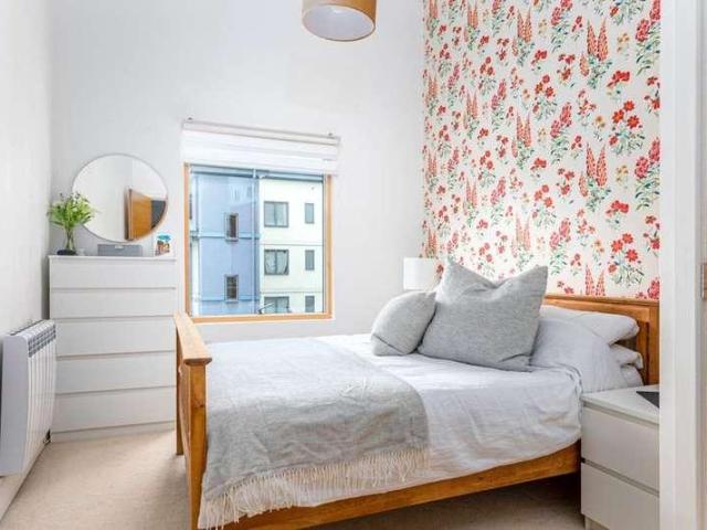 Flat for sale in New Catton, East Bank