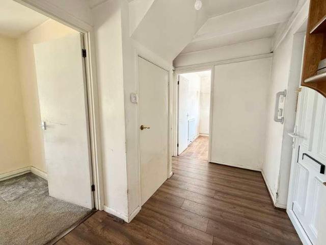 Flat for sale in Weir Quay, Devon