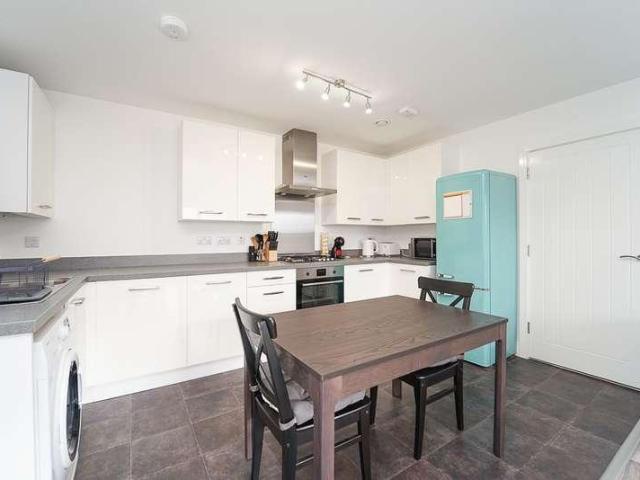 Flat for sale in Locking Parklands, Locking