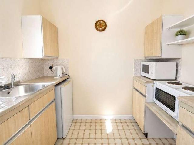 Flat for sale in Horsell, Woking