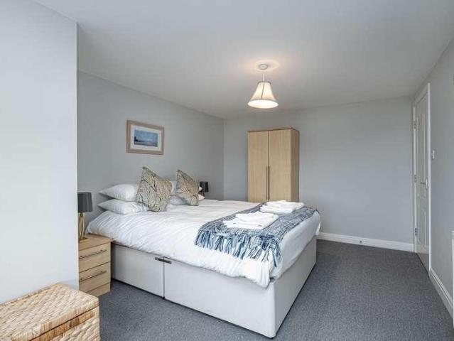 Flat for sale in Trearddur, Wales