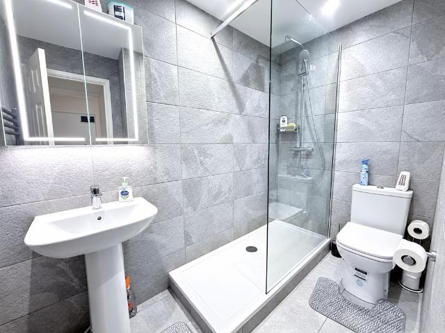 Flat for sale in Malvin's Close, Blyth