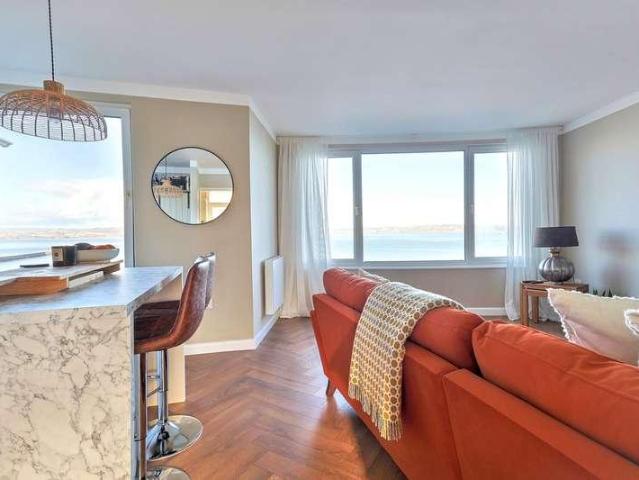 Flat for sale in Brixham