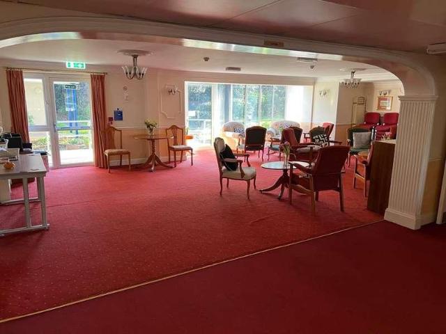 Flat for sale in Weston-super-mare, North Somerset