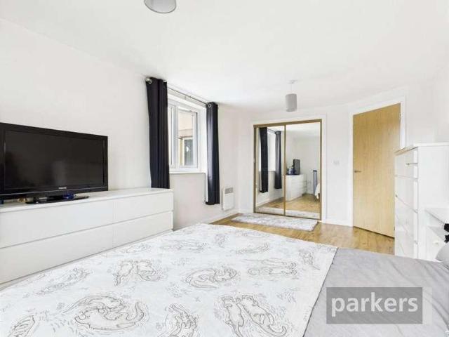 Flat for sale in Black Bourton, Oxfordshire