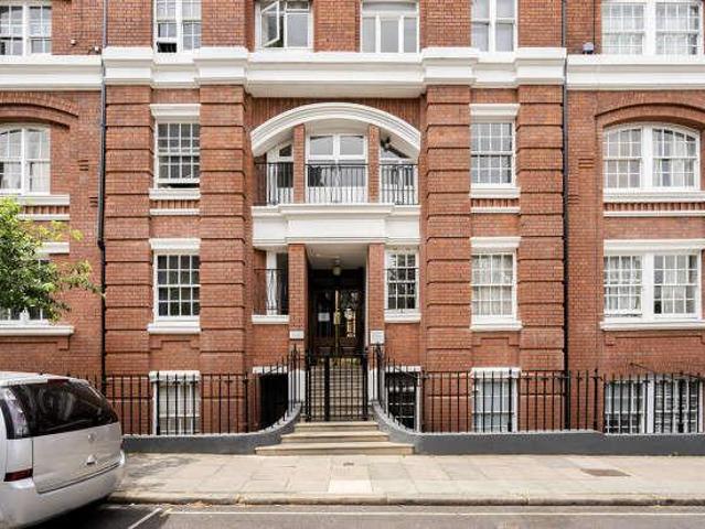 Flat for sale in King's Cross, Greater London