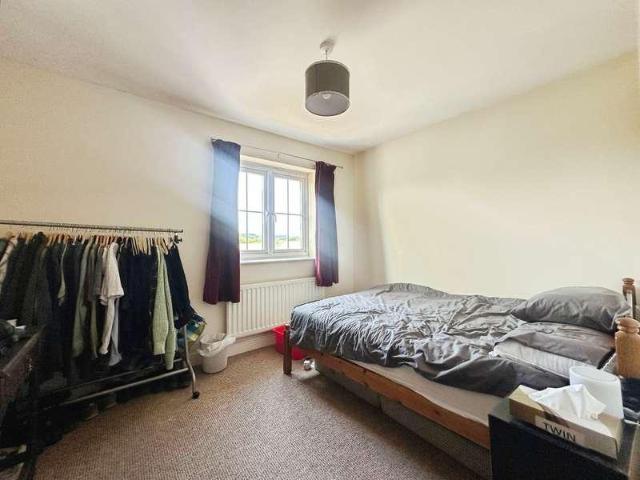 Flat for sale in Gigg, Bury