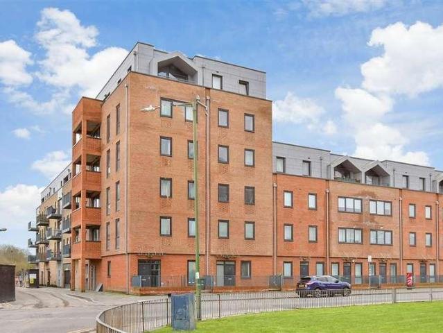 Flat for sale in Brooklands, Monks Orchard