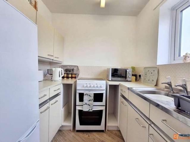 Flat for sale in Peterborough