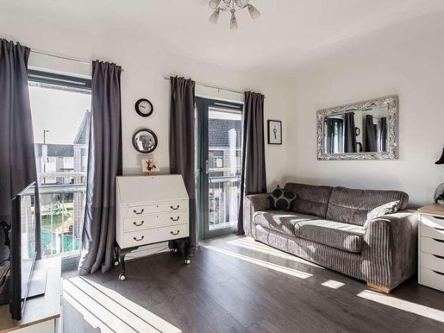 Flat for sale in Gilmerton, City of Edinburgh