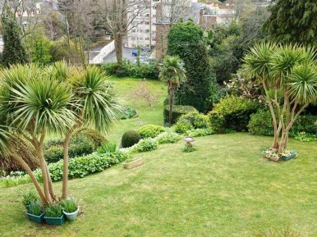 Flat for sale in Babbacombe
