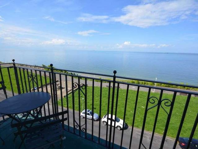 Flat for sale in Cliftonville West, Acol