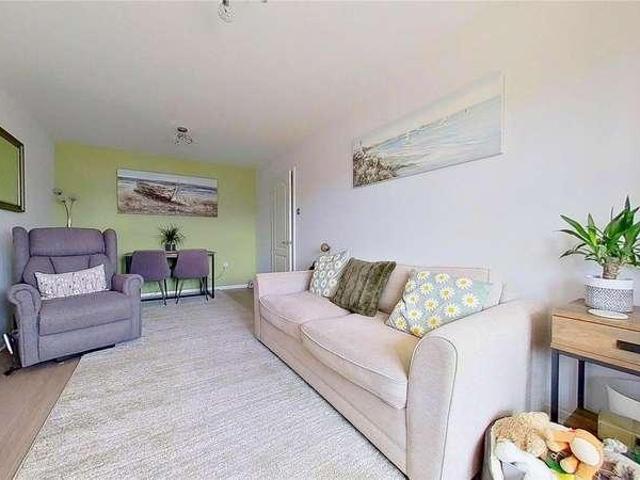 Flat for sale in Shoreham-by-Sea, Adur