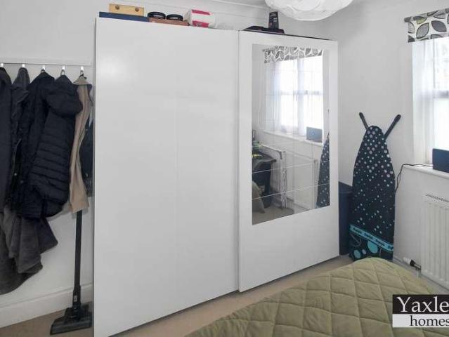 Flat for sale in Chelmsford, Essex