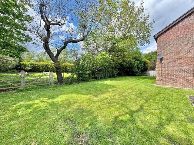 Flat for sale in Wilmslow