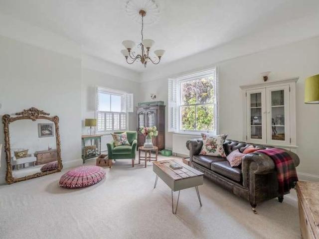 Flat for sale in Shalford, Westborough