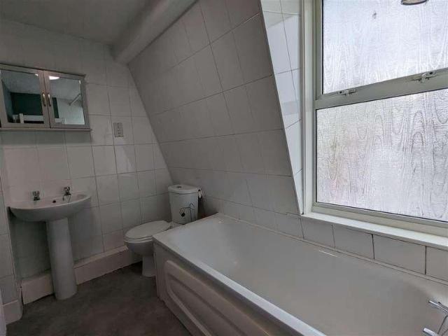 Flat for sale in Troy Town, Rochester