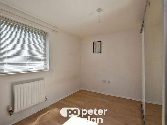 Flat for sale in Town, Merthyr