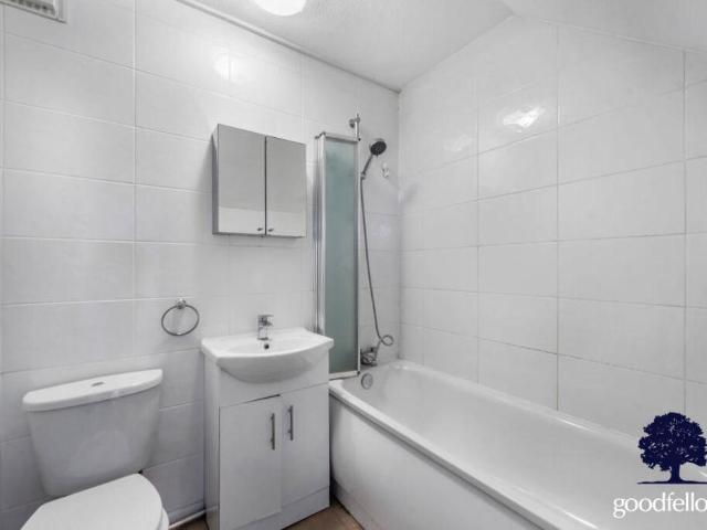 Flat for sale in London Borough of Merton, Greater London