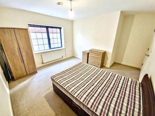 Flat for sale in City Centre, South Yorkshire