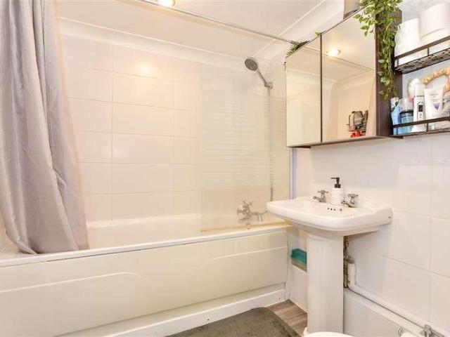 Flat for sale in Southsea, City Of Portsmouth