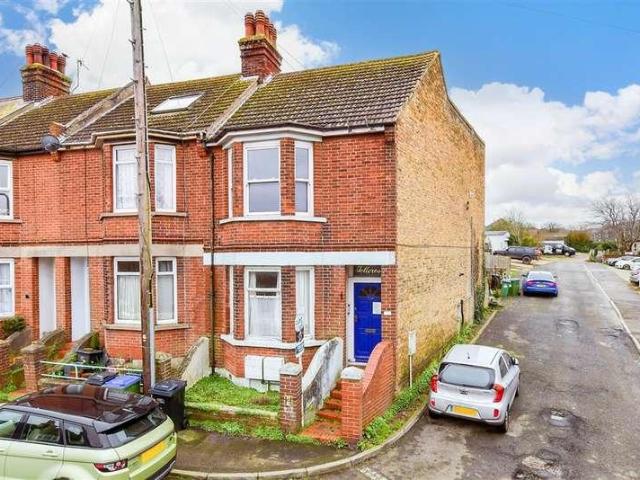 Flat for sale in Denton, Lewes