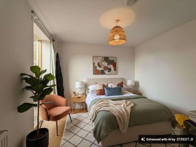 Flat for sale in South Ashford, Bridgefield