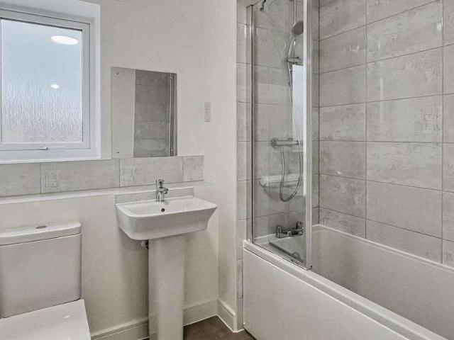 Flat for sale in Bray Wick, Bray