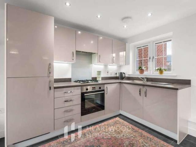 Flat for sale in Marshalswick, St Albans