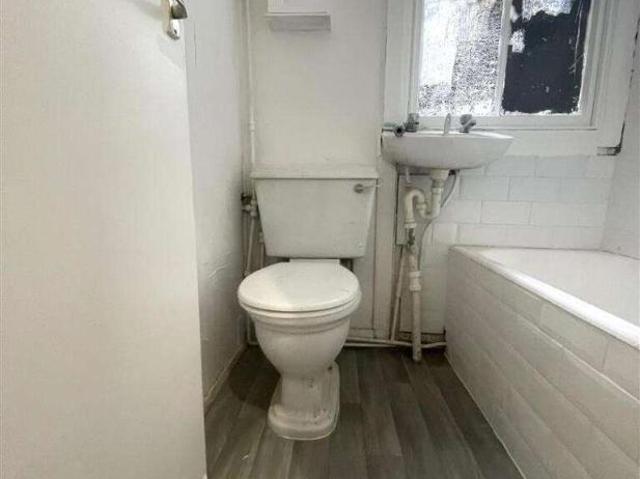 Flat for sale in Kemptown, Brighton & Hove