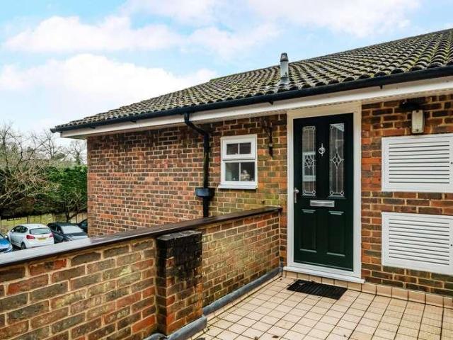 Flat for sale in Kingswood Firs, Bolton Low Houses