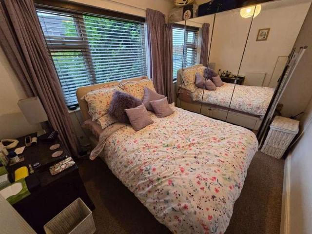 Flat for sale in Bury, Greater Manchester