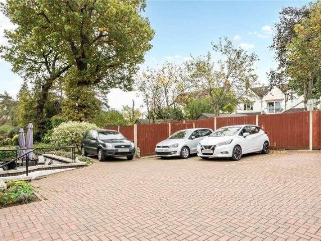 Flat for sale in Greater London