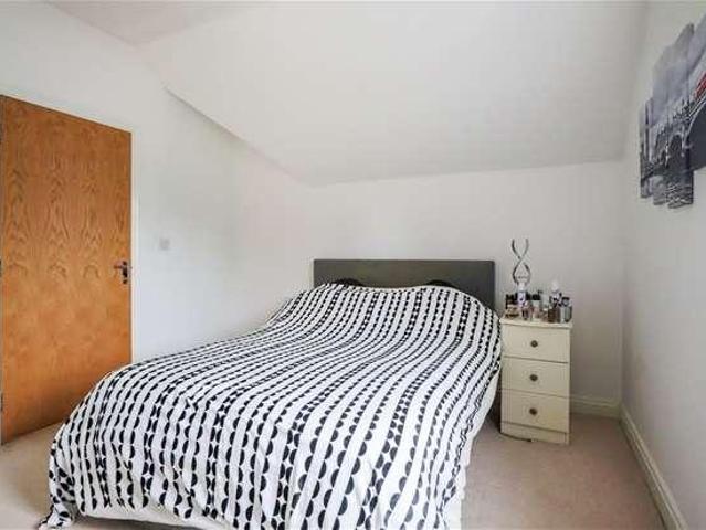 Flat for sale in Five Acres, Hertfordshire