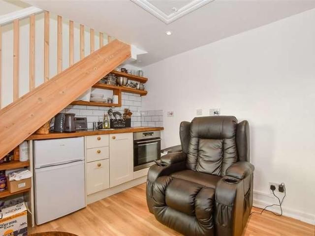 Flat for sale in Whetsted, Tunbridge Wells