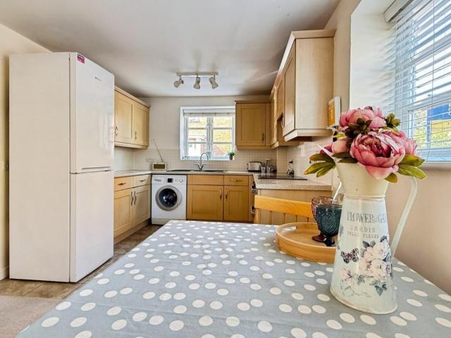 Flat for sale in Selsley, School House