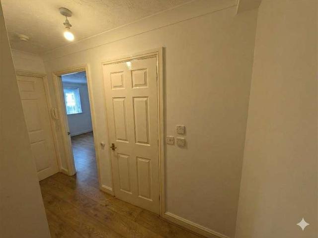 Flat for sale in Shirley Park, City Of Southampton