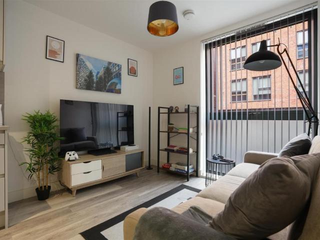 Flat for sale in Neepsend, South Yorkshire