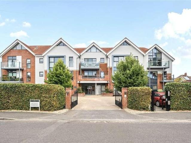 Flat for sale in Barton Stacey, Hampshire