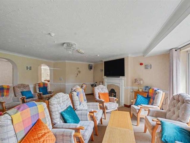 Flat for sale in Sherwood, Haddon
