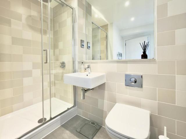 Flat for sale in West Cliff, Bournemouth