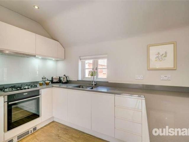 Flat for sale in Rowney Green, Bromsgrove
