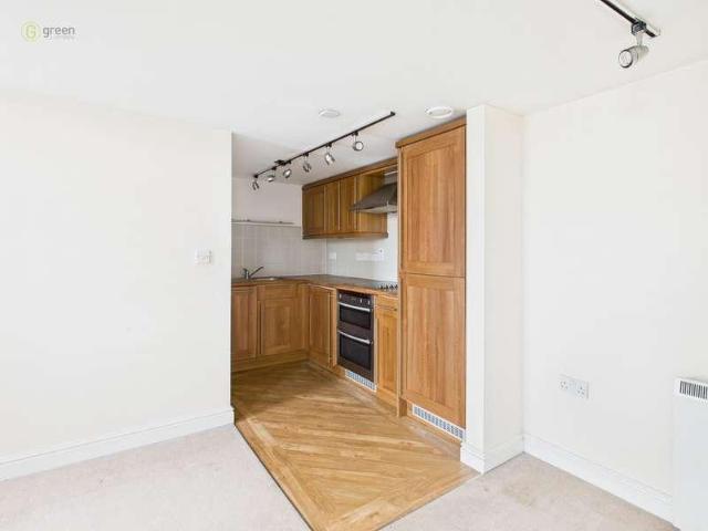 Flat for sale in Gravelly Hill, West Midlands