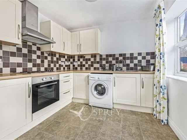 Flat for sale in Oundle