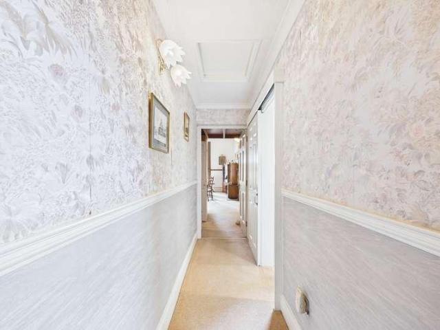 Flat for sale in Natland, Oxenholme