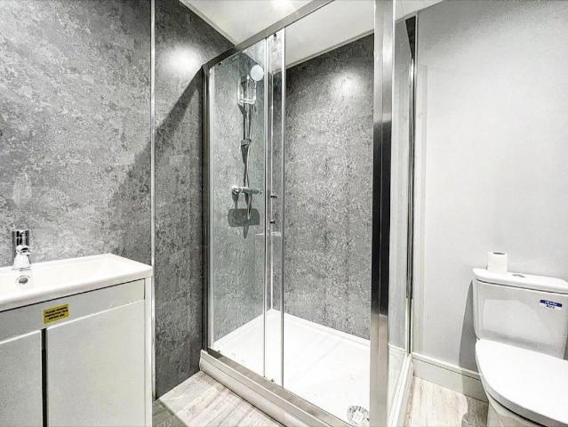 Flat for sale in Oakwell, South Yorkshire