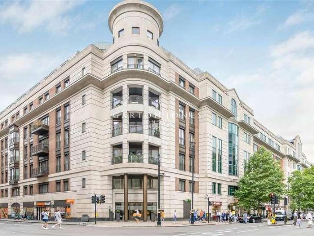 Flat for sale in Westminster, Greater London