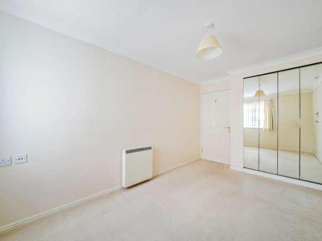 Flat for sale in Kingsbourne, Nantwich