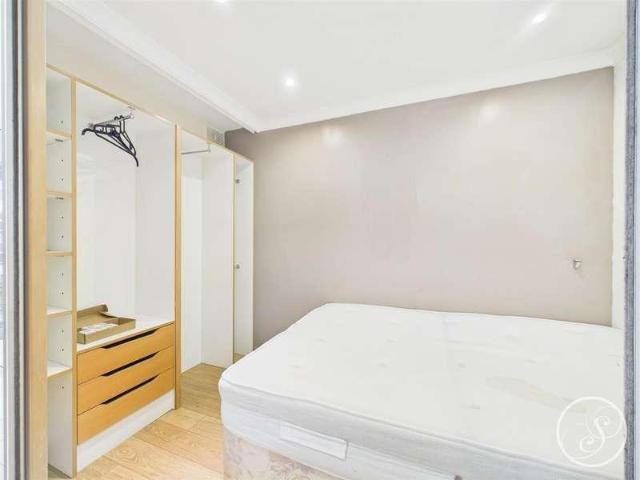 Flat for sale in Leylands, West Yorkshire