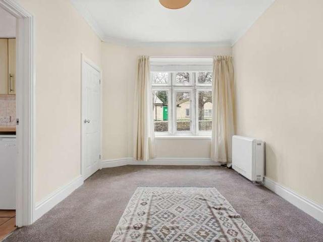 Flat for sale in Chesterton, Fossebridge